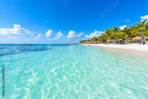 Fototapeta Naklejka Na Ścianę i Meble -  Akumal beach - paradise bay  Beach in Quintana Roo, Mexiko - caribbean coast