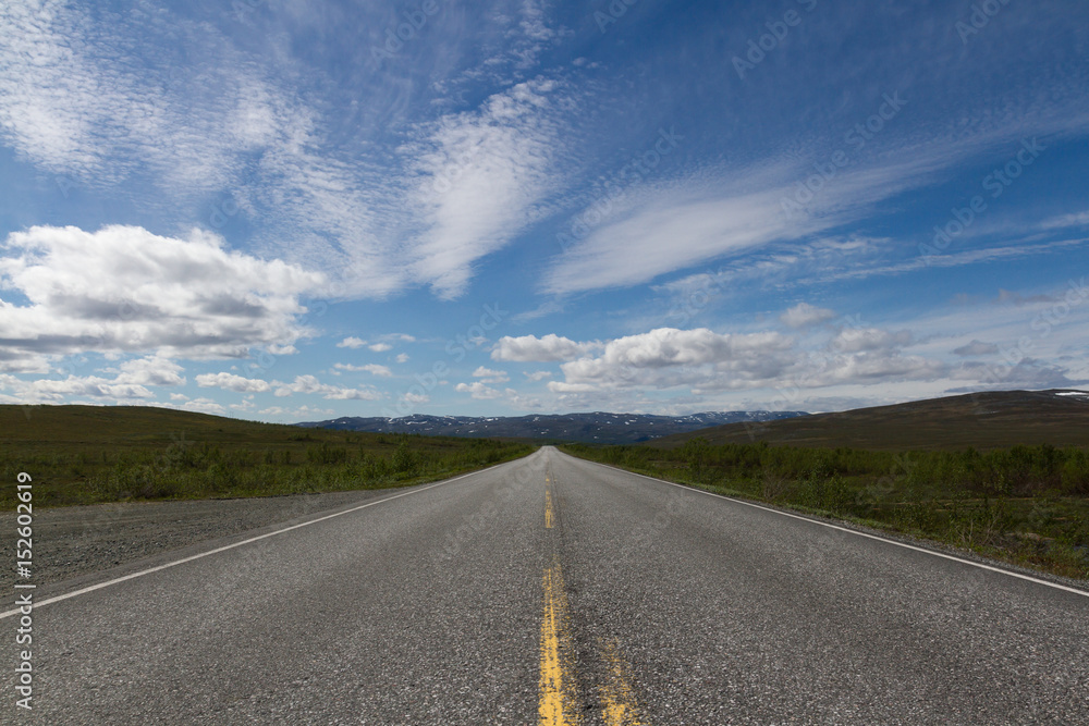 Fototapeta premium Der Weg zum Horizont