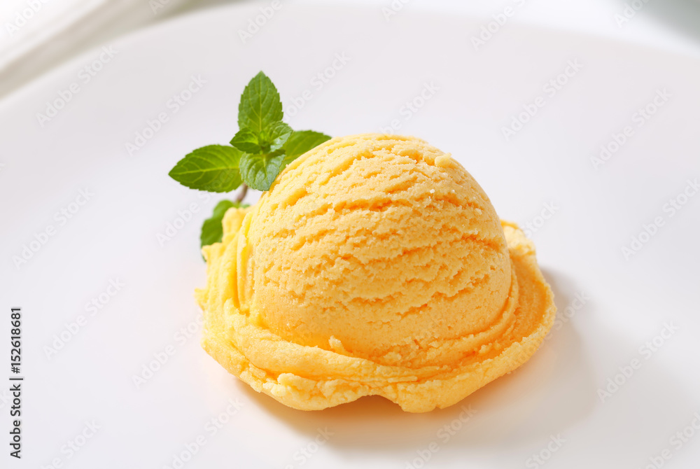 Orange ice cream Orange ice cream