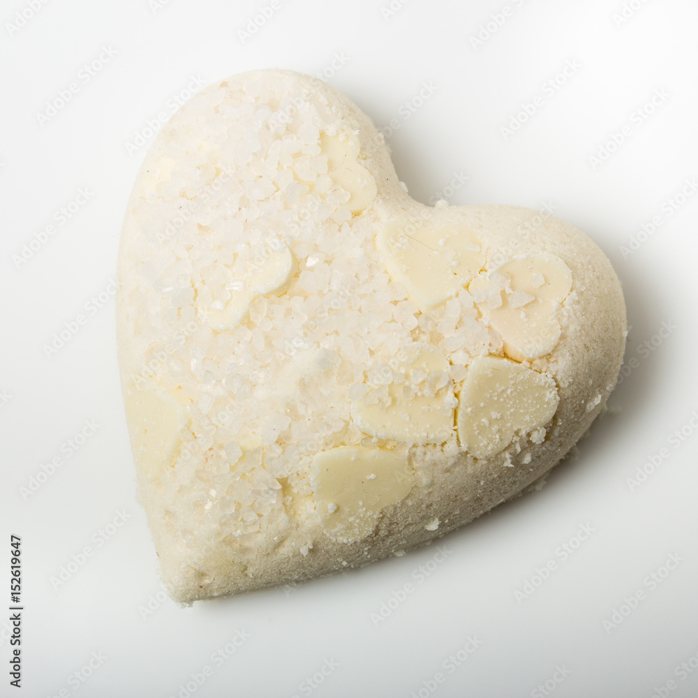 Bath bombs packed with small hearts
