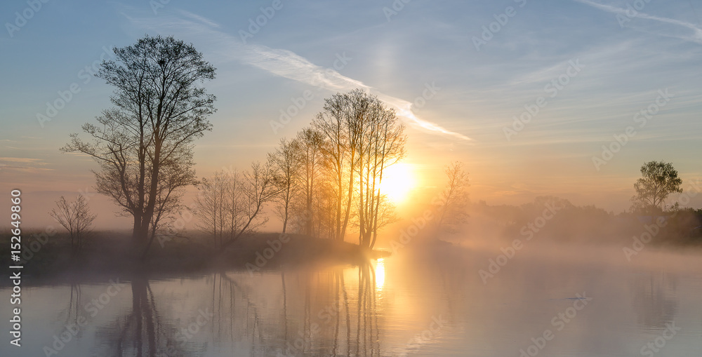 In the morning on the river
