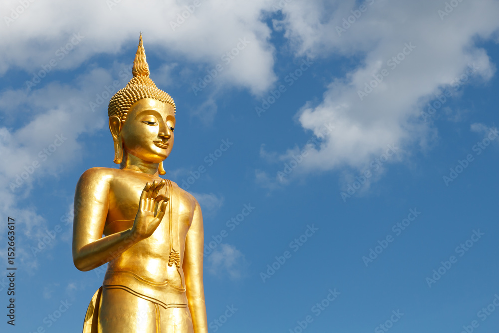 Golden buddha statue