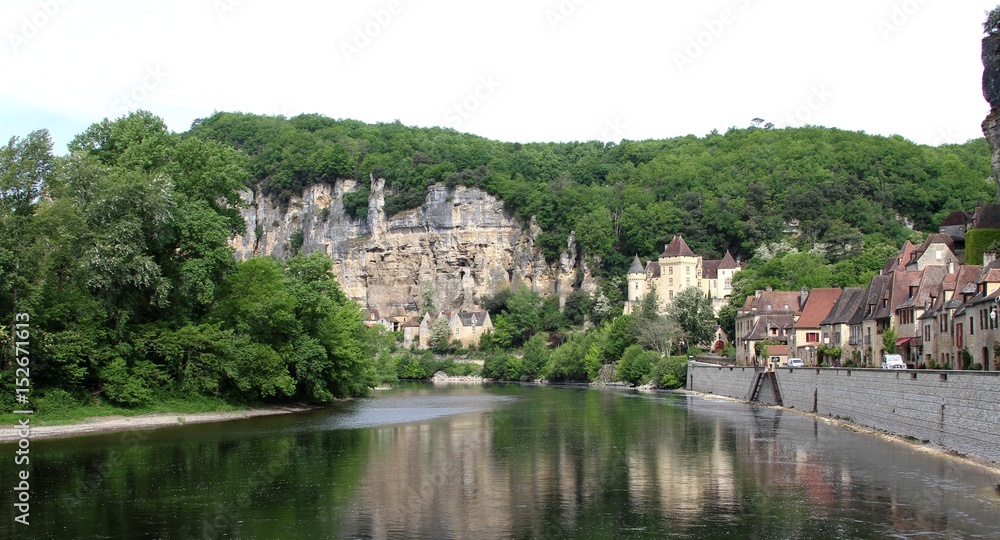 La Roque-Gageac,village classé sur la Dordogne,Périgord noir