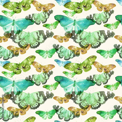 Akwarelowy Wzór Z Obrazem Przezroczystych Motylów W Niebieskim, Zielonym I Ochernym Kolorze Na Beżowym Tle