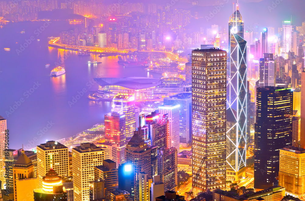 Fototapeta premium Victoria Harbor and Hong Kong skyline at night.
