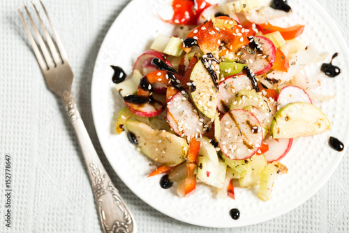 Spring salad with radish and celery