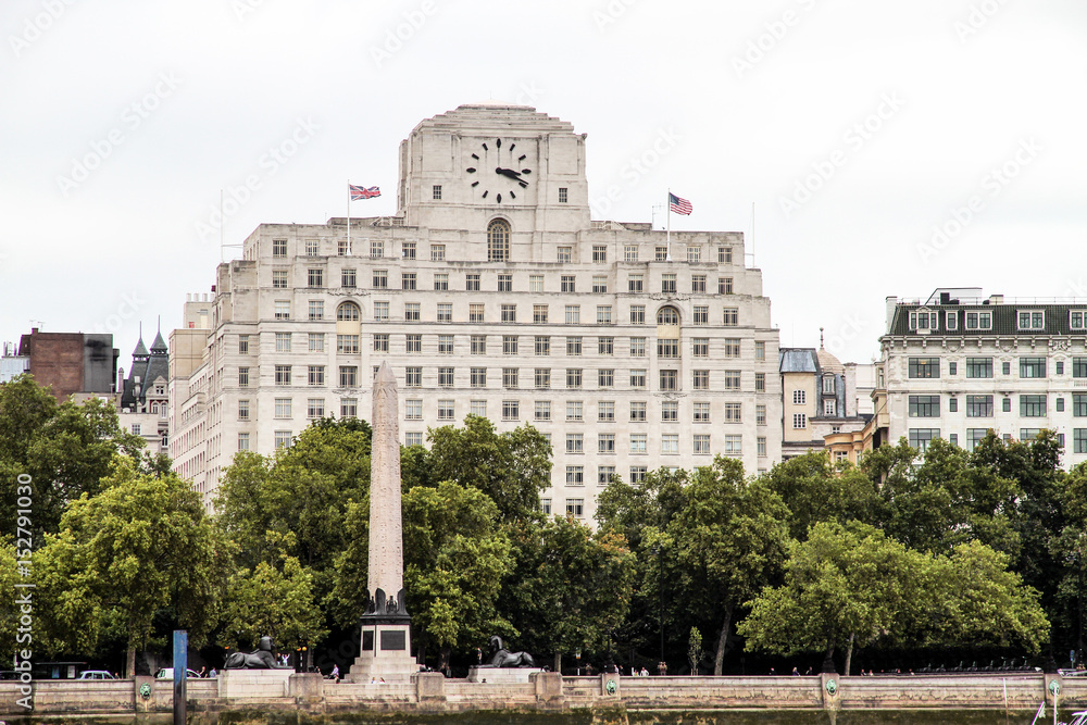 Fototapeta premium Großbritannien - London - Shell Mex House