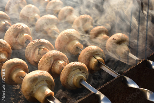 Champignons on skewers	