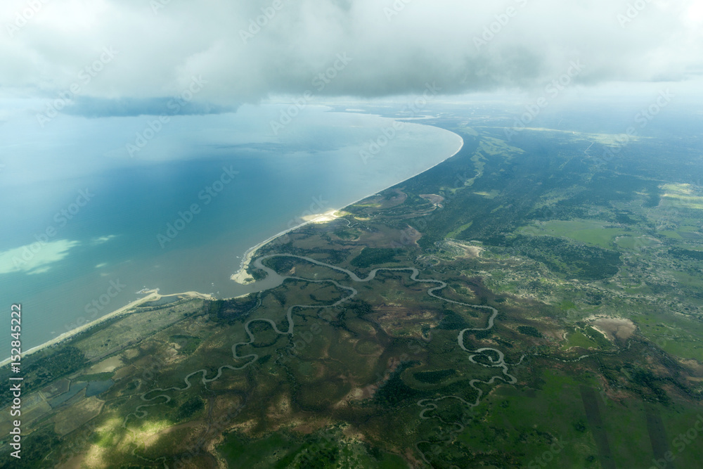 Φωτογραφία Aerial view of the Tanzanian Coastline- Tanzania Africa.
