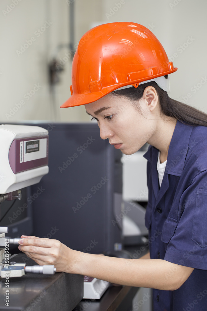 Engineer setup testing machine Engineer setup testing machine