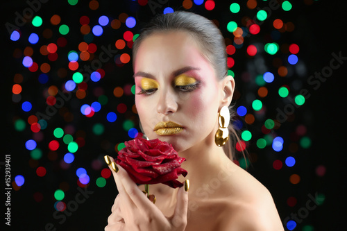 Beautiful woman with holida...