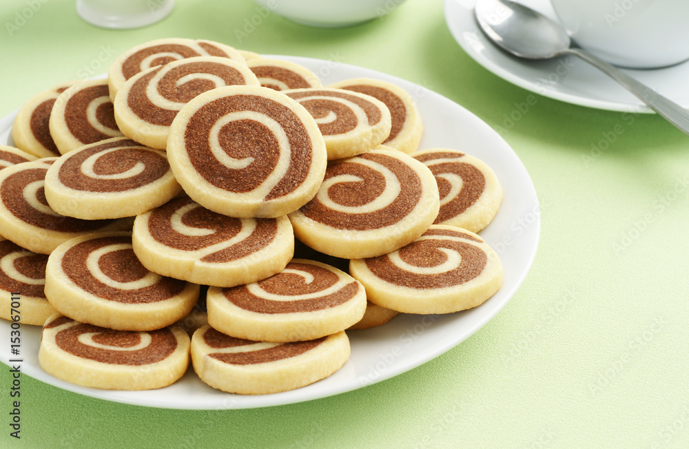 Vanilla and Chocolate Spiral Pinwheel Cookies with Tea