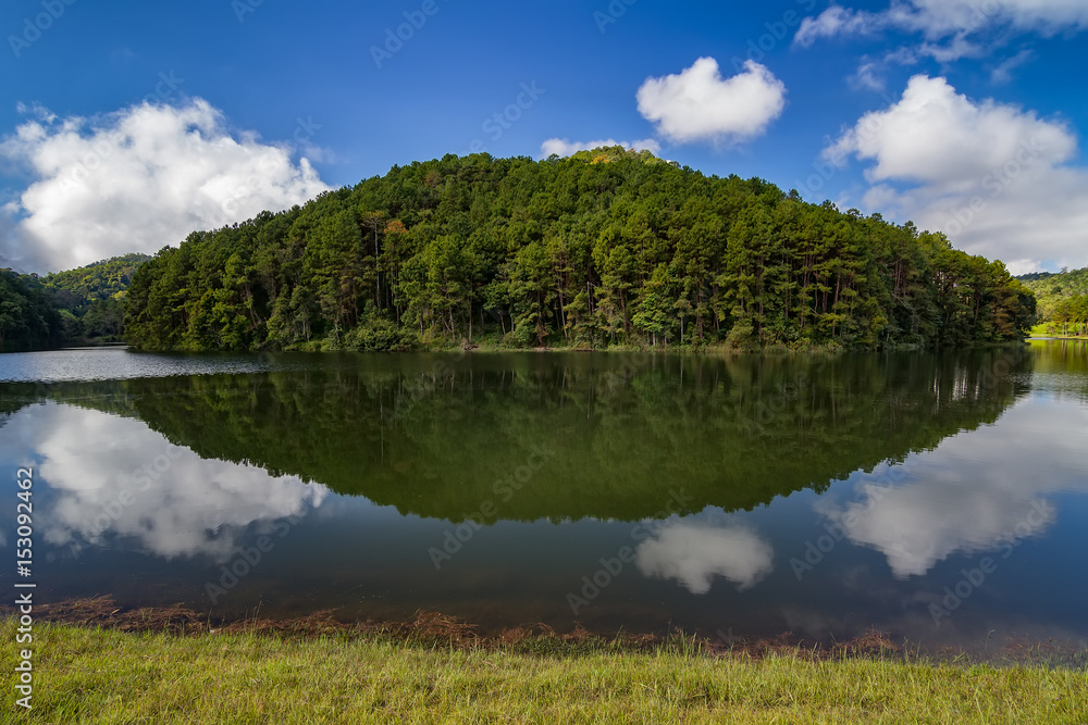 Fototapeta premium Sunrise at Pang-ung Lake, Pine Forest, Mae Hong Son,North of Thailand