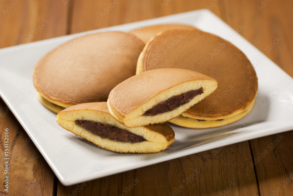 Dorayaki, Japanese Sweet Bean Paste Filled Pancakes Dorayaki, Japanese Sweet Bean Paste Filled Pancakes