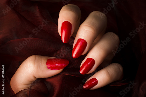 red nails Fototapet