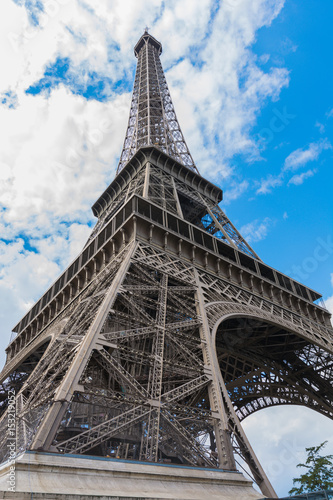 Eiffel Tower Paris © SERGIO