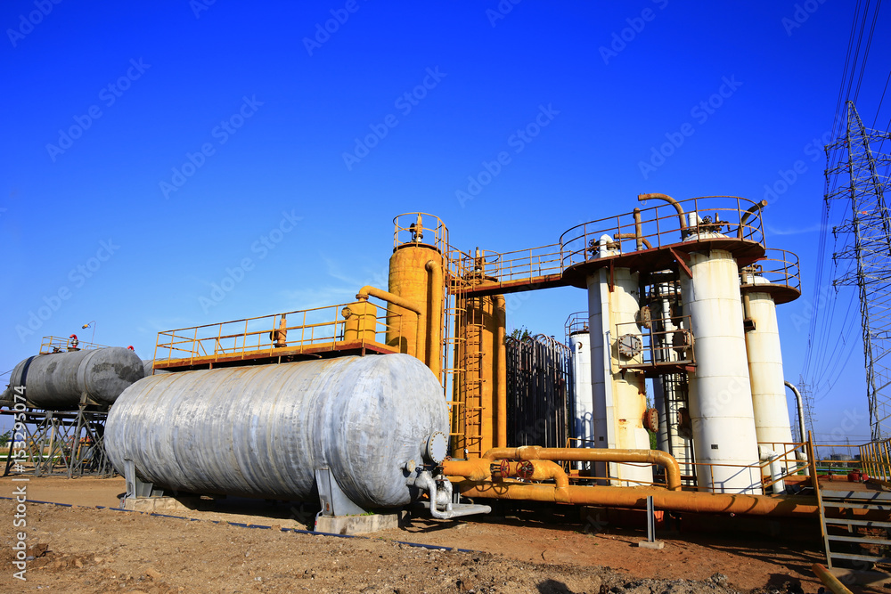 Obraz premium Pipeline valves and industrial equipment