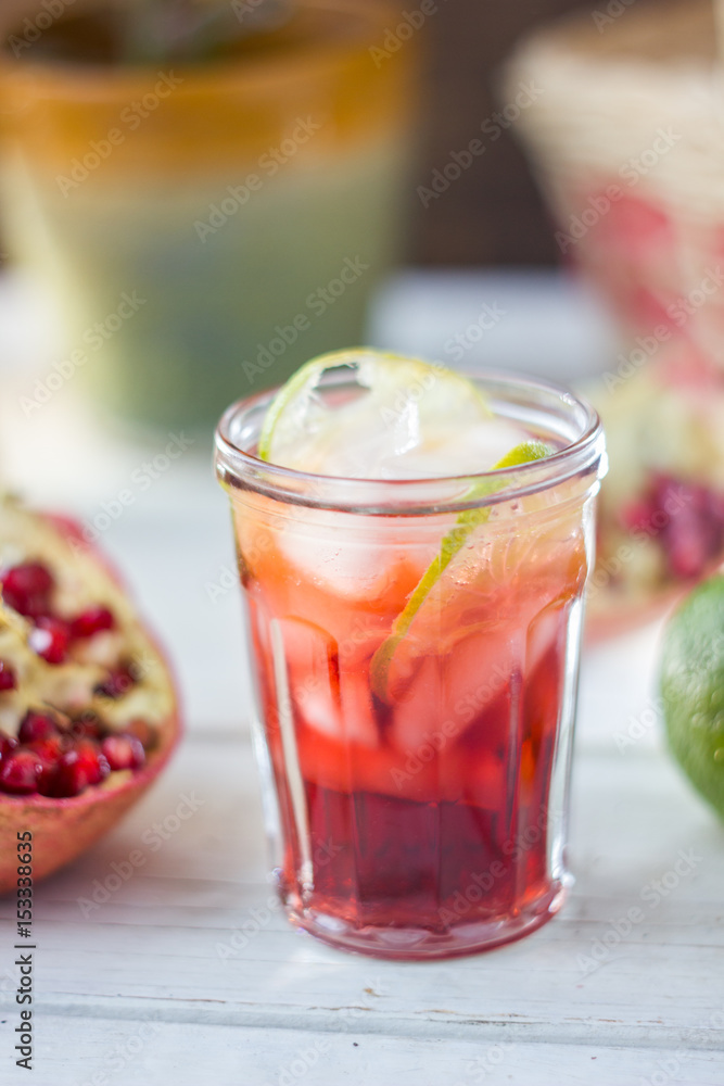 Fresh pomegranate lemonade Fresh pomegranate lemonade