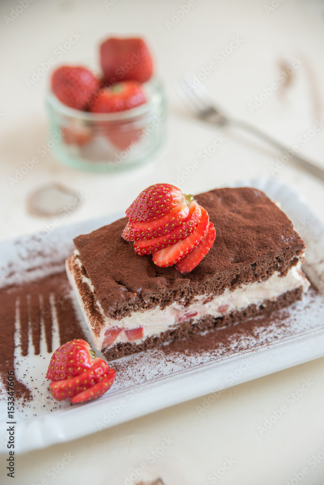 Erdbeer Quark Schoko Schnitte Stock-Foto | Adobe Stock