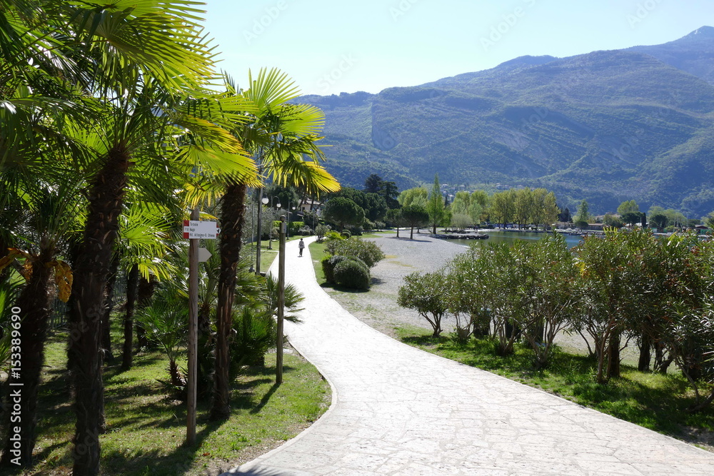 Lungolago di Torbole