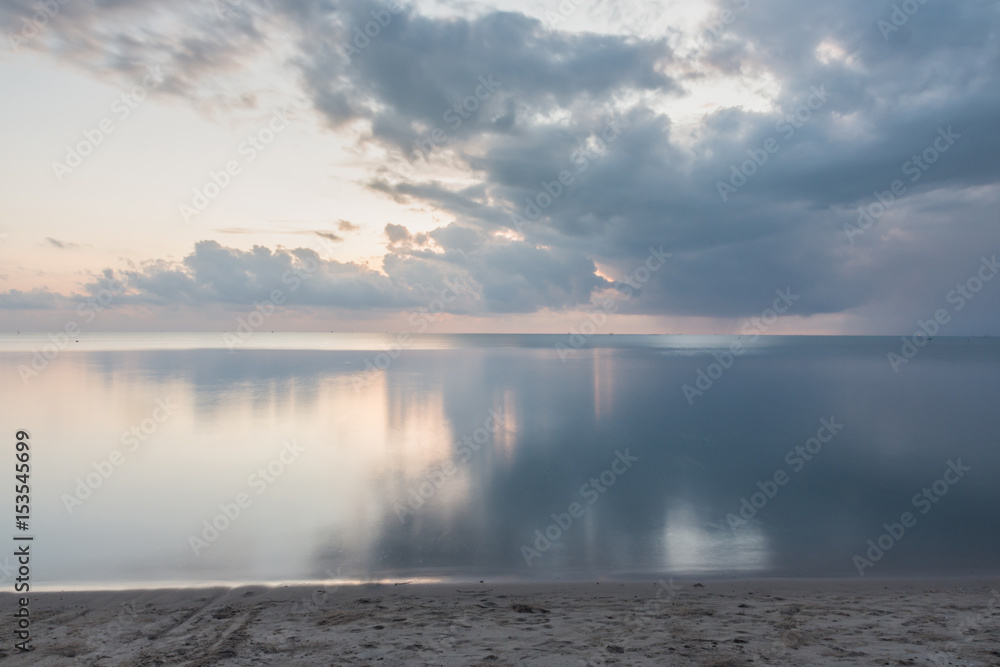 Obraz premium Morning at the beach in southern Thailand.