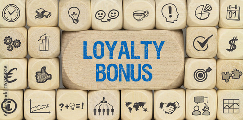 Loyalty Bonus / Würfel mit Symbole photo