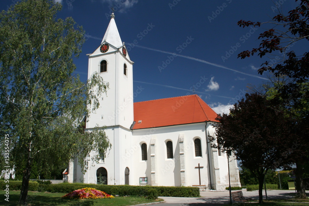 Kirche in Steinbrunn