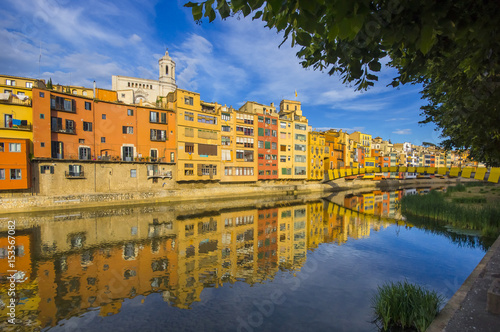 Girona casas del Onyar photo