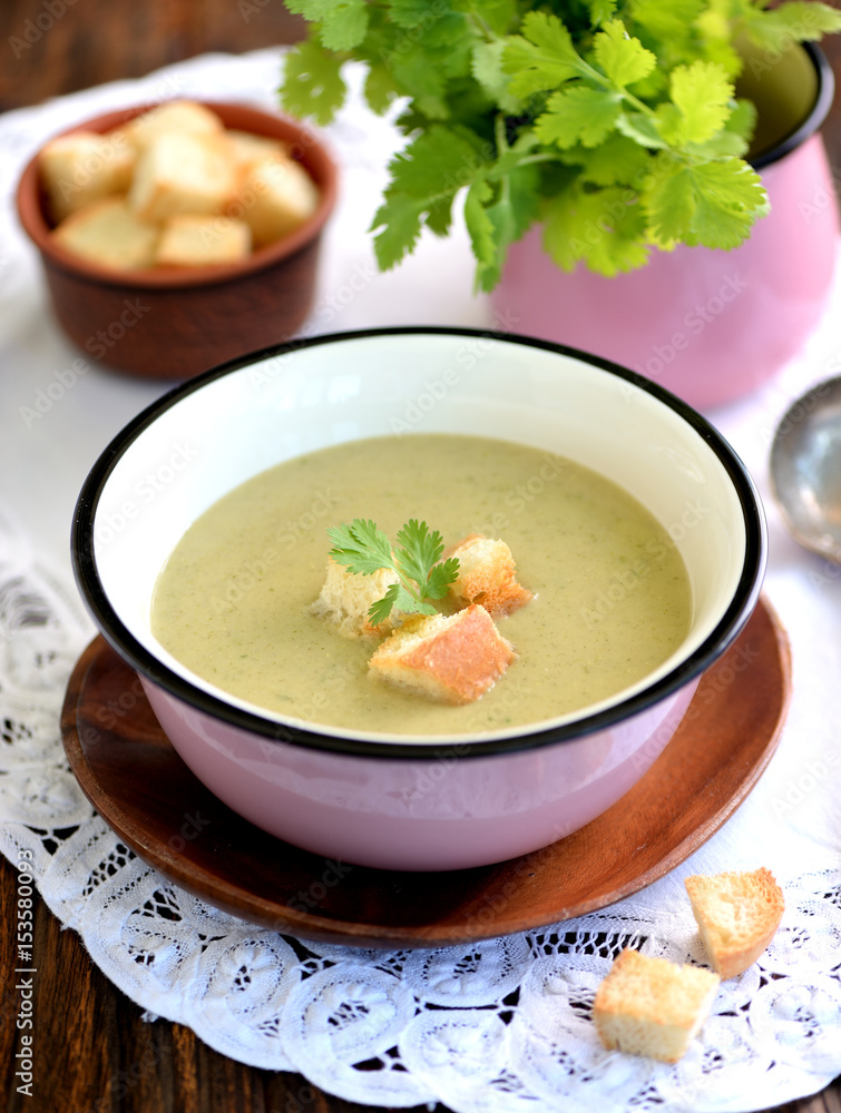 Soup puree from zucchini with cream and crackers. Soup puree from zucchini with cream and crackers.