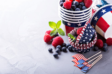 Fourth of July cups and cupcake liners