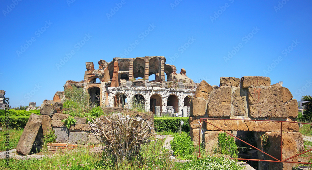 Santa Maria Capua Vetere Amphitheater, Italy Santa Maria Capua Vetere Amphitheater, Italy