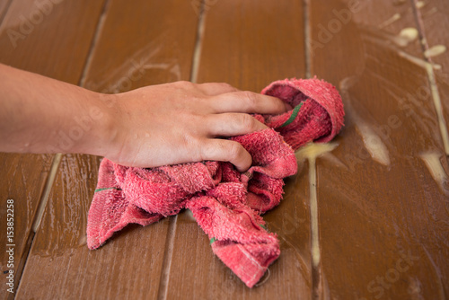 woman hand cleaning the floor