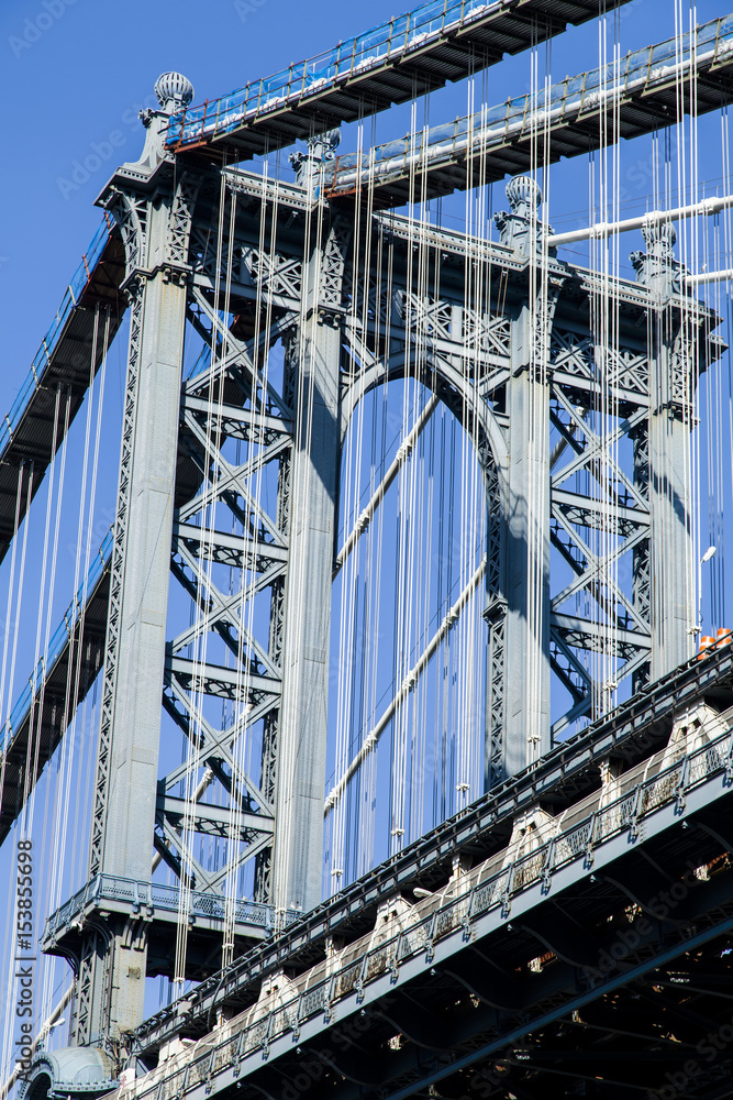Obraz premium Brooklyn Bridge Low Angle Detail
