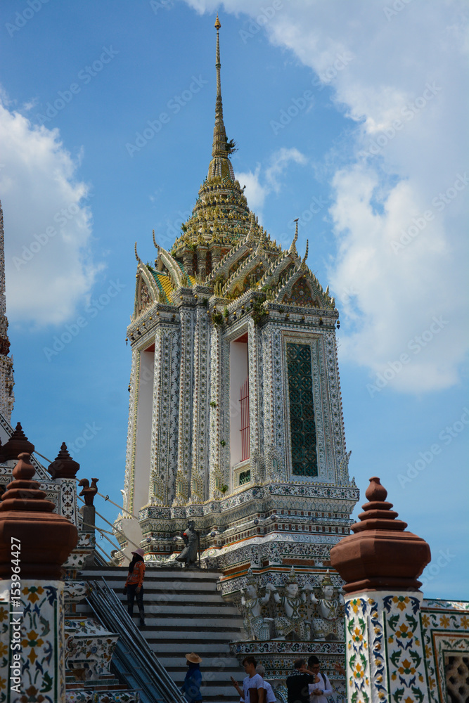 Fototapeta premium Wat Arun Temple in Bangkok, Thailand