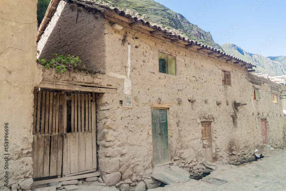 Adobe houses in Ollantaytambo village, Sacred Valley of Incas, Peru