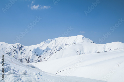 Tateyama Kurobe Alpine Route the snow mountains wall © Umarin