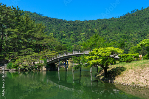 栗林公園(香川県)　南湖、偃月橋　2017年5月撮影 © KOZO