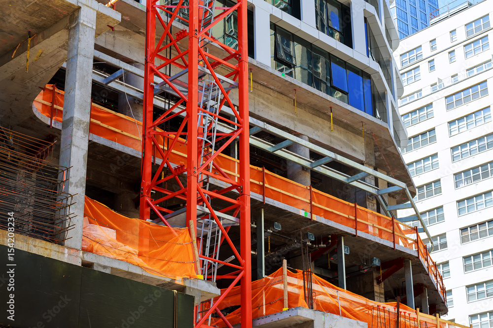 Building under construction in Manhattan Building under construction in Manhattan