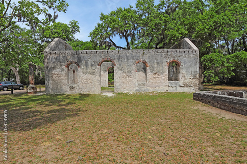 Ruins of the Chapel of Ease and graveyard near Beaufort, South Carolina