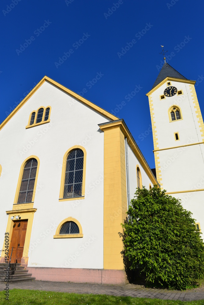 Evangelische Kirche (Leutershausen) in Hirschberg an der Bergstraße