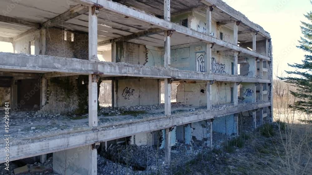 13589_Lots_of_writings_on_the_abandoned_building.mov 13589_Lots_of_writings_on_the_abandoned_building.mov