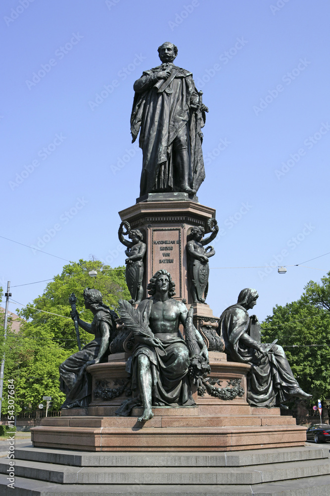 Maxmonument, Monument of Maximilian II of Bavaria, Maximilianstrasse street, Munich, Bavaria, Germany, Europe, 28. April 2007 Maxmonument, Monument of Maximilian II of Bavaria, Maximilianstrasse street, Munich, Bavaria, Germany, Europe, 28. April 2007