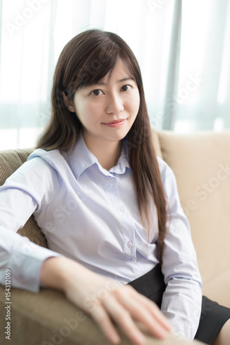 woman smile happily Free Download woman smile happily - GFXLoad