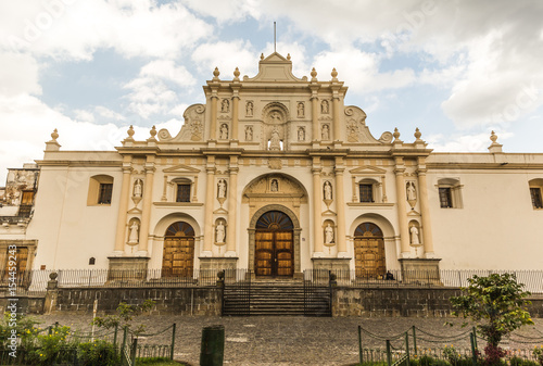 Church in Antigua, Guatemala © Shane Cotee