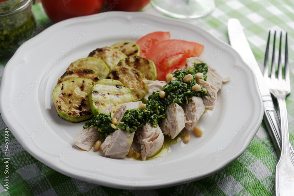 Chicken breast with Pesto sauce and vegetables