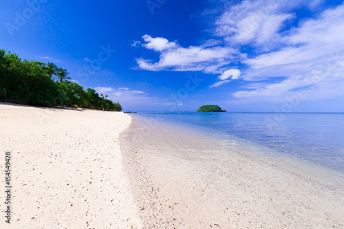 Fototapeta Naklejka Na Ścianę i Meble -  Thailand. Sea background, white sand
