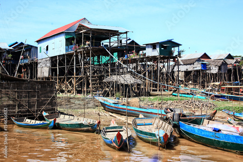 wieś na palach  Kampong Phluk photo