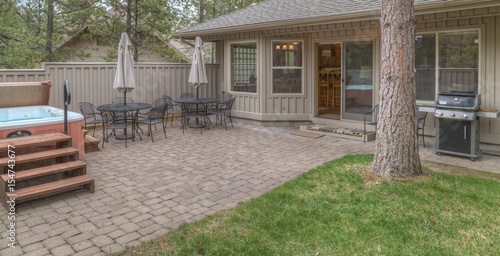 Outdoor luxury living