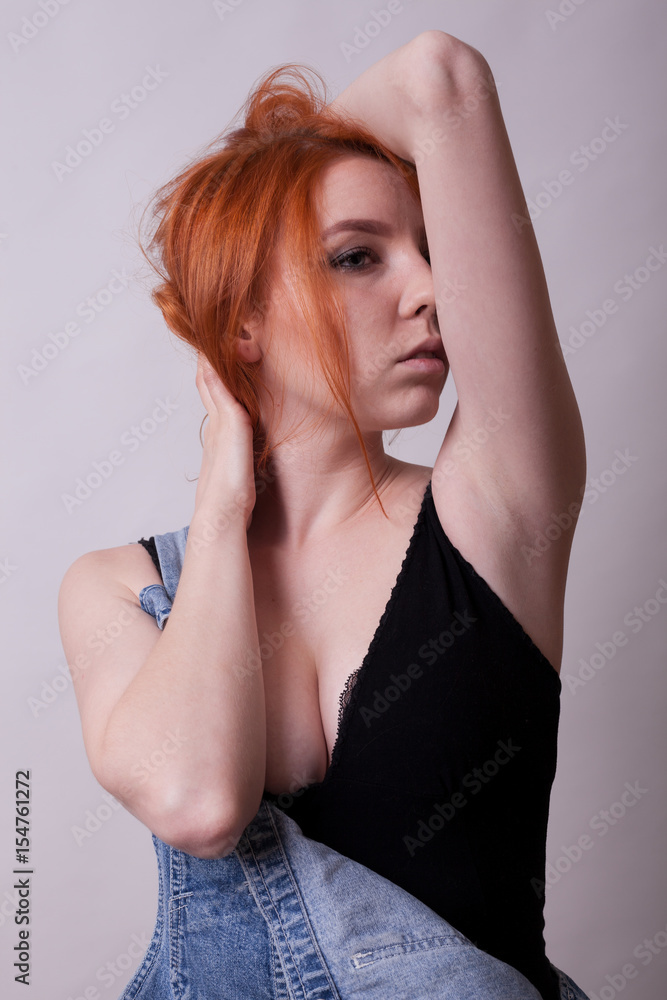 Hot Busty Naked Redhead Women
