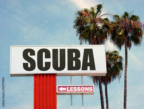 suba lessons sign with palm trees